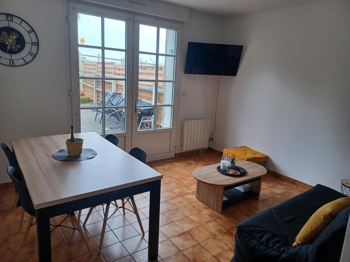 Maison Chaleureuse Avec Terrasse Et Vue Baie アブランシュ エクステリア 写真